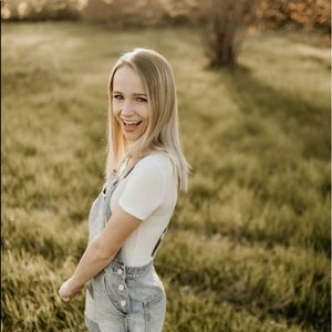 Meet your Posher, Annie